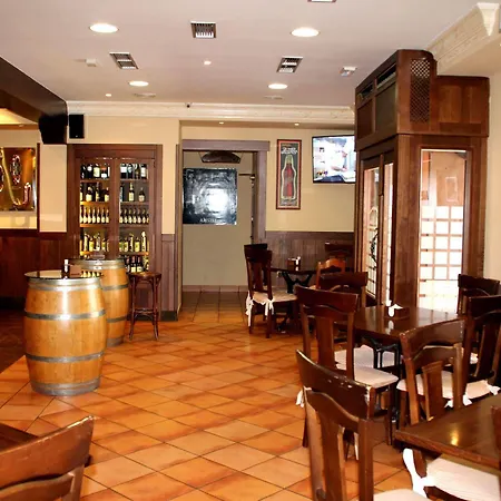 Hotel Hostal Los Molinos Navahermosa (Toledo)
